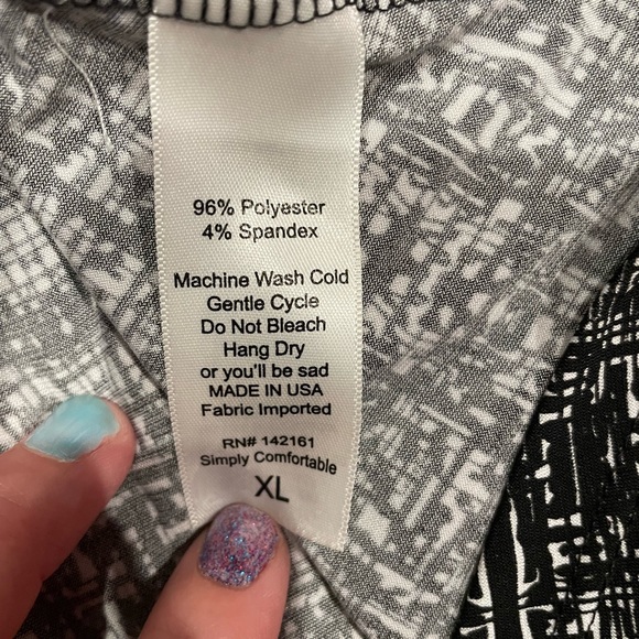 Lularoe Black and White Maxi Skirt- XL - Picture 3 of 3